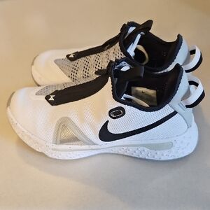 Nike PG 4 Basketball Shoes